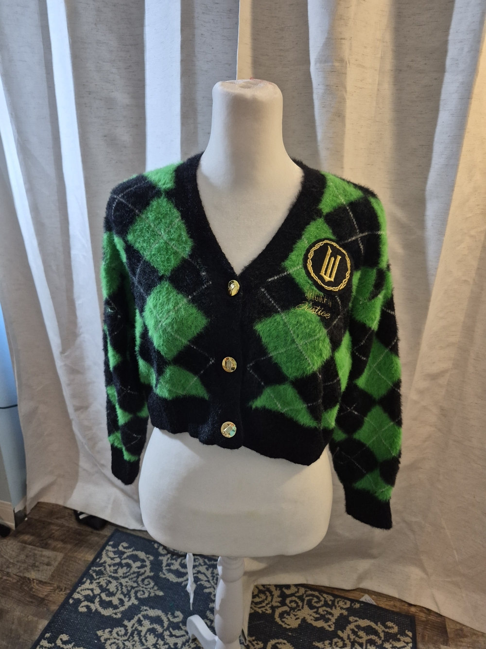 Wicked x Justice Green/Black Argyle Cropped V-Neck Button Cardigan Sweater Med